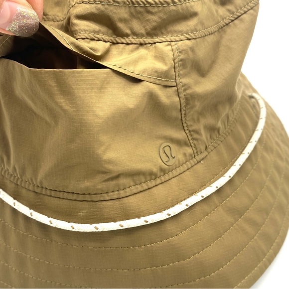 LULULEMON OLIVE ARMY GREEN Patch Logo Bucket Hat Chin Strap Cord Unisex M / L - Picture 4 of 8